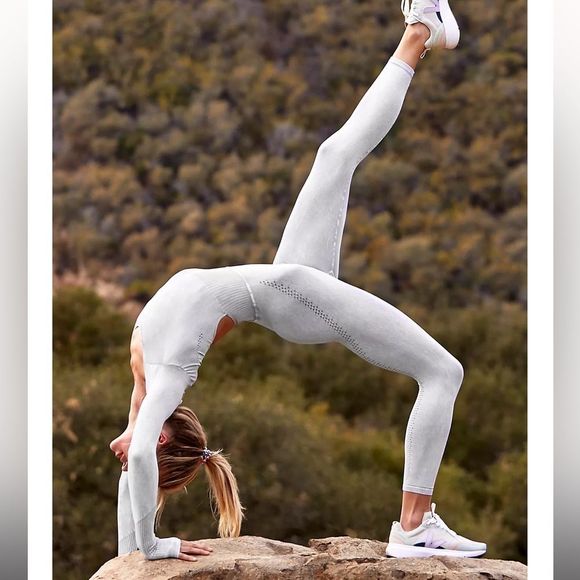 FREE PEOPLE | NWOT Good Karma Long-Sleeve Onesie in Ice Grey * - Picture 3 of 7